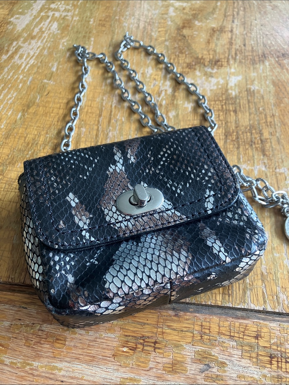 CALVIN KLEIN Black Snake-Print Chain Crossbody Bag